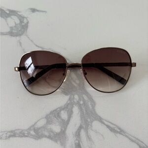 Guess Dark Brown Gradient Sunglasses